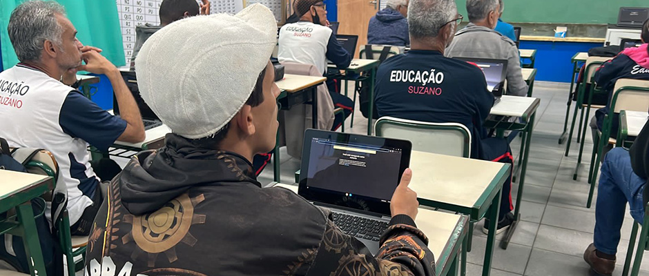 Secretaria De Educa O Promove Atividades Para Letramento Digital De