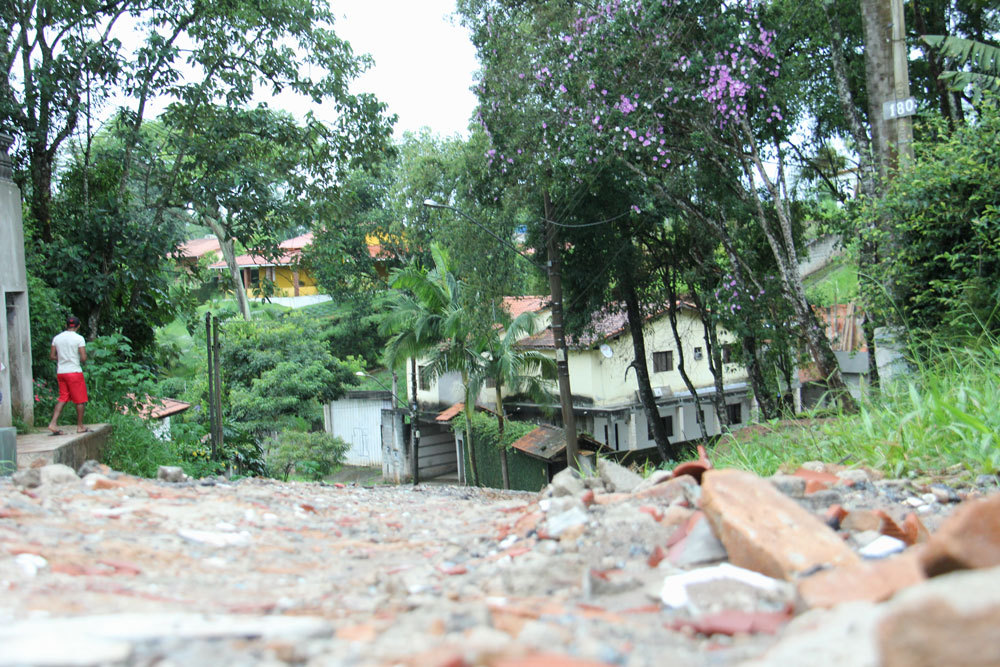 Moradores Reclamam De Falta De Manuten O Nas Ruas Di Rio De Suzano