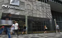 Petrobras destitui diretor de área que vendeu gás com 100% de ágio