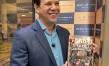 Acir Filló lança mais um livro: 'O coveiro de São Paulo'