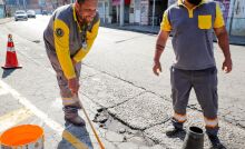 Prefeitura de Ferraz revitaliza sinalização viária no Núcleo Itaim