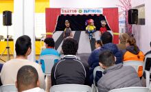 Teatro de Fantoches orienta crianças da Apae de Suzano sobre segurança no trânsito 