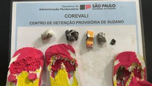Mulher é presa em flagrante por transportar drogas dentro de chinelo para CDP de Suzano

