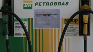 Diesel mais barato a partir desta sexta-feira nas distribuidoras

