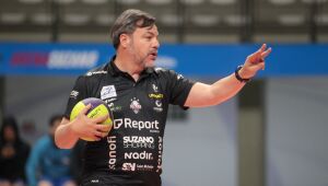 Suzano Vôlei anuncia demissão do técnico Magoo após seis meses