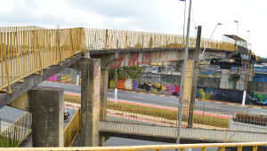 Suzano inclui passarelas na programação de trabalhos de zeladoria urbana
