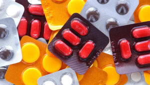 Anvisa lança painel para consulta de preços de medicamentos

