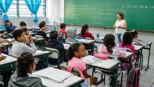 Mais de 310 profissionais reforçam a educação de Ferraz de Vasconcelos