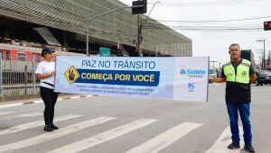 Transporte promove evento de conscientização em frente ao Terminal Norte