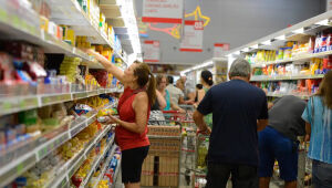 Inflação desacelera para todas as faixas de renda em agosto