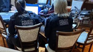 Força-tarefa prende policiais civis acusados de corrupção e lavagem de dinheiro em Arujá

