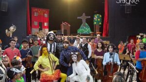 Crianças e adolescentes da região podem participar do musical 'Os Saltimbancos'