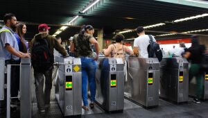 Governo de SP oferece transporte metropolitano gratuito no segundo turno das eleições
