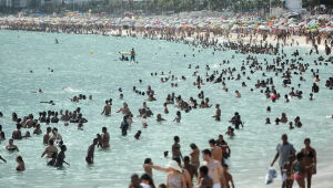 Verão começa hoje e previsão é de menos chuvas na maior parte do país
