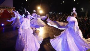 'Parada Natalina' leva mais de 7 mil pessoas ao Parque Max Feffer