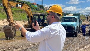 Processo de desassoreamento do piscinão da Vila Romana é iniciado