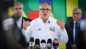 Parceria com setor privado quer reduzir tempo de espera no SUS