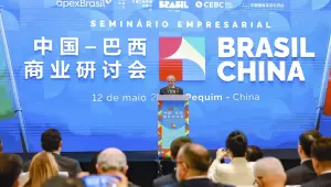 China ampliará em US$ 27 bilhões investimentos no Brasil, anuncia Lula