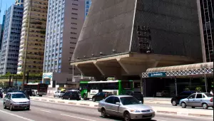 Entidades dos bancos e das indústrias criticam aumento do IOF