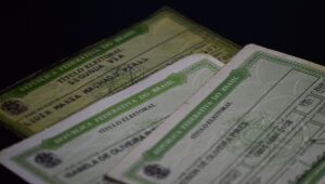 Justiça Eleitoral coloca 44 mil títulos da região na mira do cancelamento 