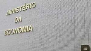 MP alternativa a IOF prevê R$ 4,28 bi de corte de gastos em 2025
