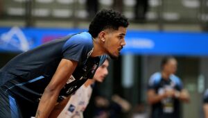 Suzano renova com ponteiro Matheus Bahia e levantador Antony

