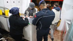 Ação da GCM e PM fecha quatro comércios irregulares em Suzano