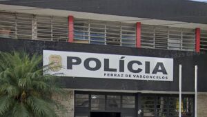 Desentendimento entre presos termina em tentativa de homicídio e agressão a um policial
