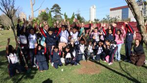 Alunos da rede municipal conhecem pontos de Suzano pelo projeto 'Educando pela Cidade'

