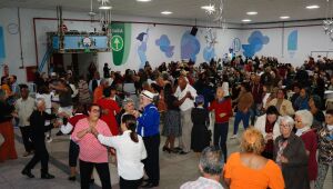'Baile da Melhor Idade' encerra 'Campanha do Agasalho' nesta sexta-feira no Mirambava