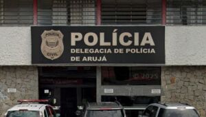 Dois homens são presos e dois menores apreendidos suspeitos de roubar motocicletas em Santa Isabel  