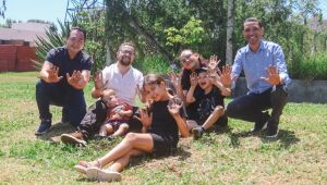 Projeto 'Árvore FamiliAR' realiza o plantio de 60 mudas no Max Feffer