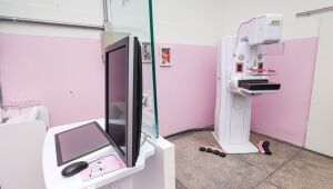 Ferraz entrega novo mamógrafo e vai realizar 260 exames por mês