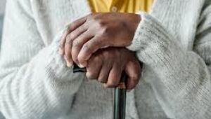 AVC: cardiologista dá dicas de prevenção