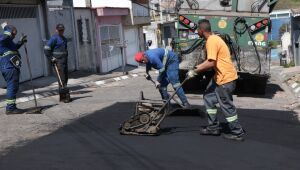 Suzano se aproxima da marca de 20 mil buracos tapados em 2025