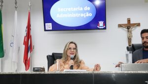 Secretaria de Administração de Suzano anuncia concurso público para 41 funções em audiência