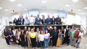 Cowboy, pastores, Hiroshi e Sueli são homenageados na Câmara