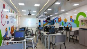 Caminho da Capacitação leva oficina de Produção 3D à Praça da Cidadania de Mogi