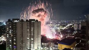 Explosão de galpão com fogos de artifício mata uma pessoa em São Paulo
