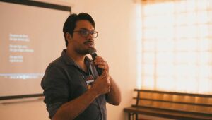 Sarau comunitário marca o lançamento oficial de Corpo-Bruja em Poá