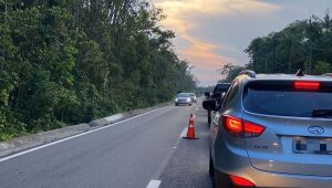 Colis&atilde;o na Mogi-Bertioga causa oito quil&ocirc;metros de lentid&atilde;o
