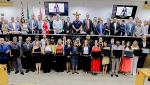 Câmara homenageia Profissionais do Ano de 2025 em sessão nesta sexta