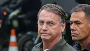 Moraes autoriza Bolsonaro a fazer exames no hospital após sofrer queda