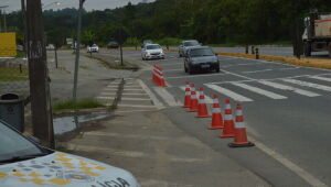 Mogi-Bertioga é liberada para tráfego de veículos nos dois sentidos após interdição
