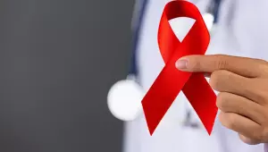 Anvisa aprova novo f&aacute;rmaco com inje&ccedil;&atilde;o semestral para preven&ccedil;&atilde;o do HIV
