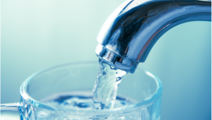 Nova tarifa da Sabesp entra em vigor com valor 15% menor que no modelo estatal