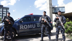 Romu apreende dois adolescentes por roubo de celular no Centro