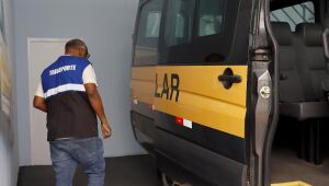 Transporte realiza vistoria em veículos escolares que atendem cerca de 20 mil estudantes em Suzano