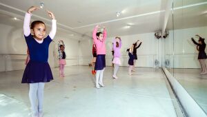 Projeto Social Pequenos Cisnes abre inscrições para novas turmas de formação gratuita em dança
