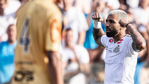 Gabigol marca na reestreia, e Santos come&ccedil;a o Paulist&atilde;o com vit&oacute;ria de virada